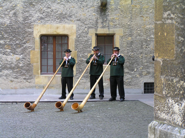 thun_gruyeres_laussane_neuchatel_soloturn026